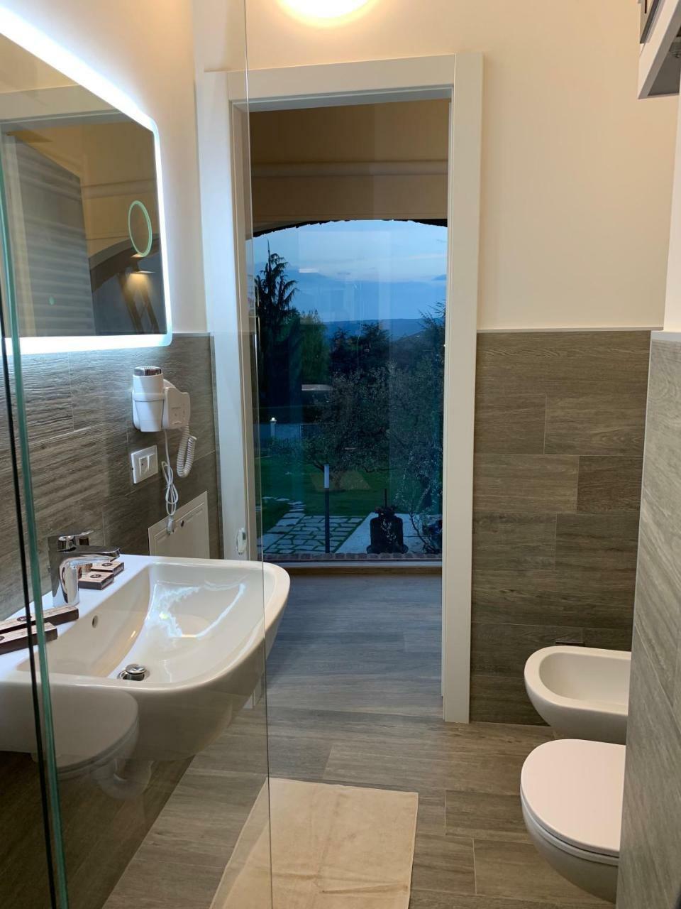 B&B Per Oropa Биелла Экстерьер фото